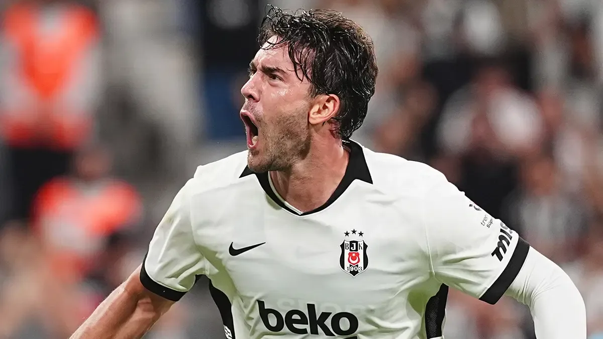 Luca Toni ve Juventus cephesinden Dusan Vlahovic övgüsü: “Eşsiz bir oyuncu”