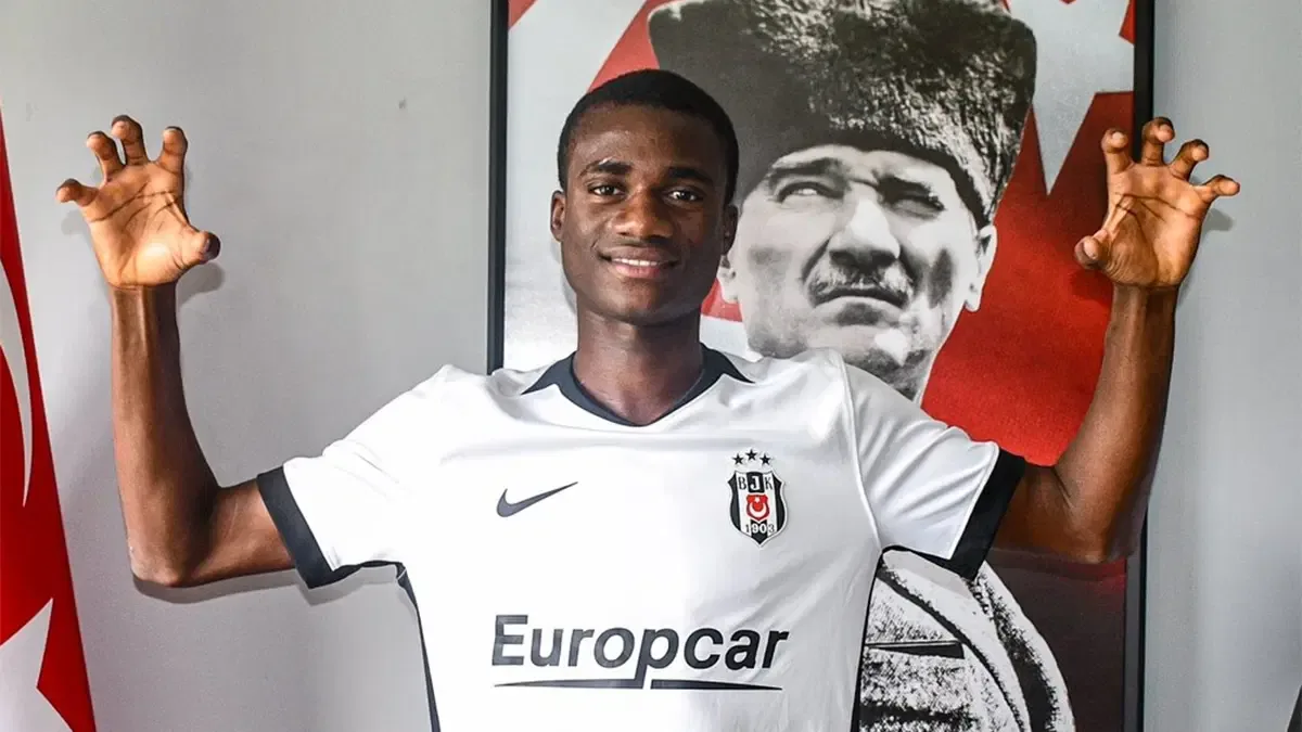Beşiktaş, 2012 doğumlu orta saha Idrissa Fadel Outtara’yı akademisine kattı
