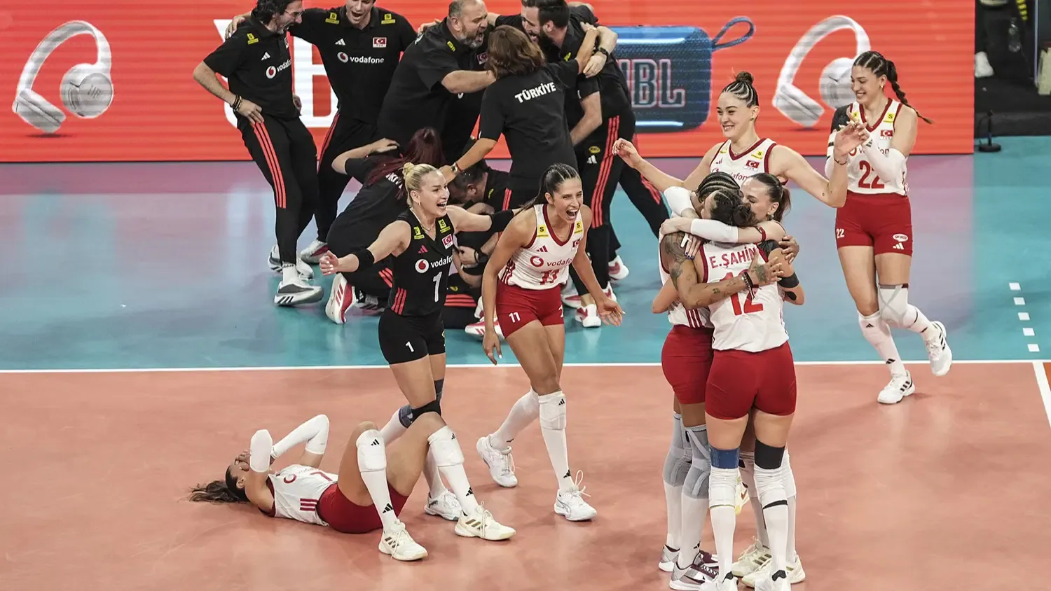Melissa Vargas Avrupa Şampiyonası’nın MVP’si seçildi: rüya takımda dört milli oyuncu