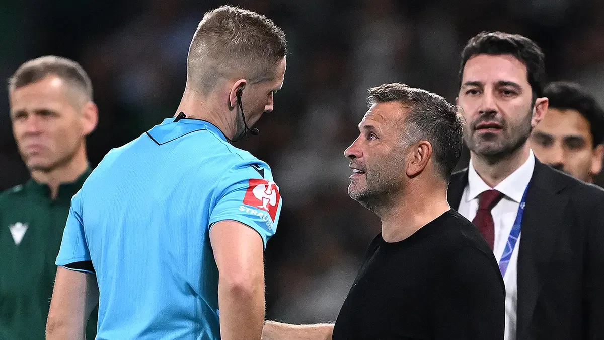 Galatasaray, Sporting maçının hakemi Espen Eskas’ı UEFA’ya şikayet etme kararı aldı