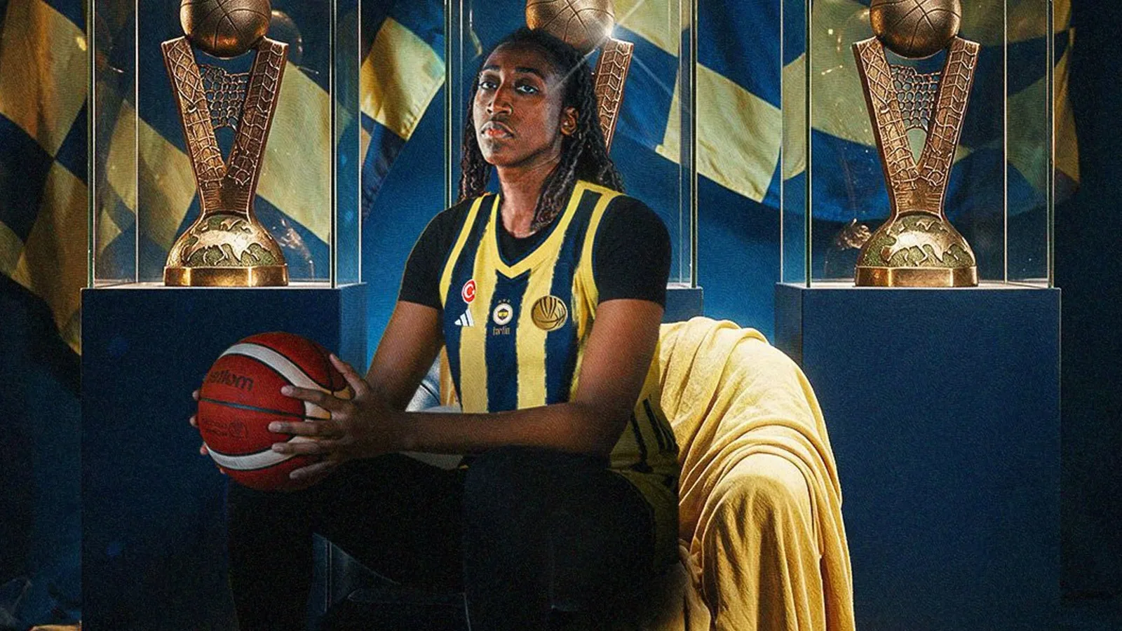 Fenerbahçe, Kuanitra Holingsvorth ile kısa süreli anlaşma sağladı