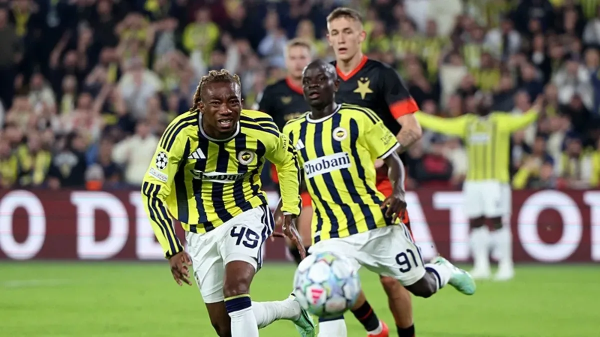 Fenerbahçe'de Dorgeles Nene gole çok yaklaştı! Karşı karşıya atamadı
