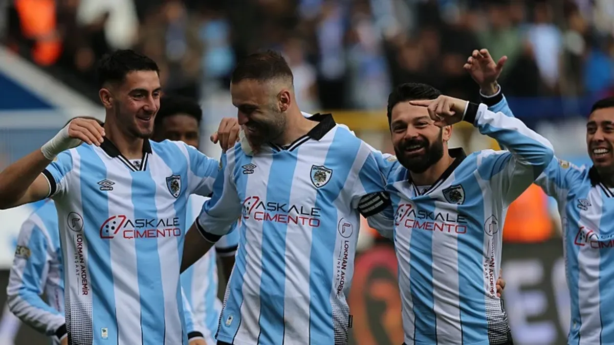 Erzurumspor FK sahasında Eyüpspor'u 2 golle geçti!