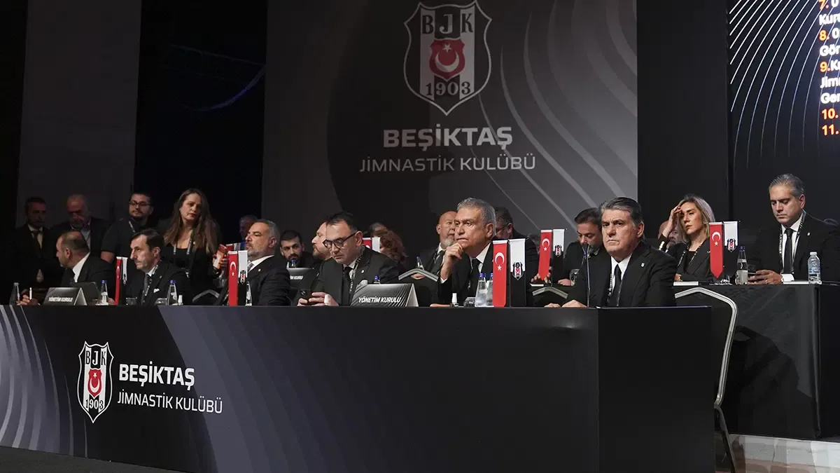 Beşiktaş Kulübünün borcu 27 milyar 521 milyon 43 bin 733 lira olarak açıklandı