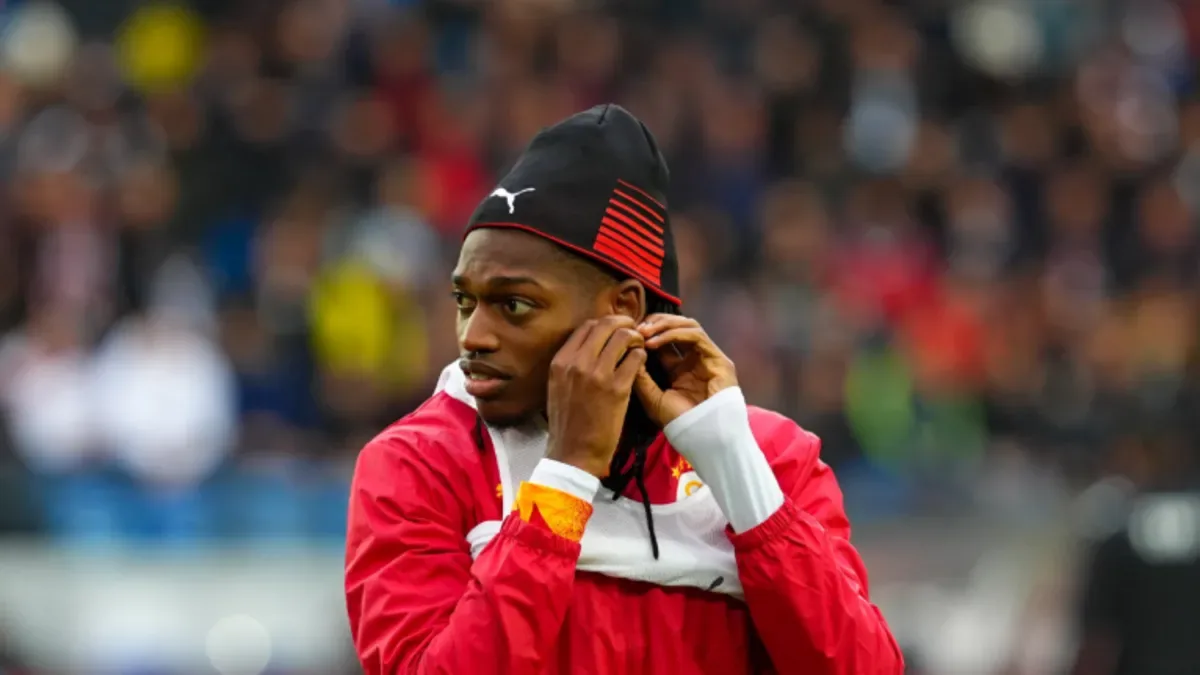 Rafael Leao Fenerbahçe derbisinde forma giyebilecek mi?
