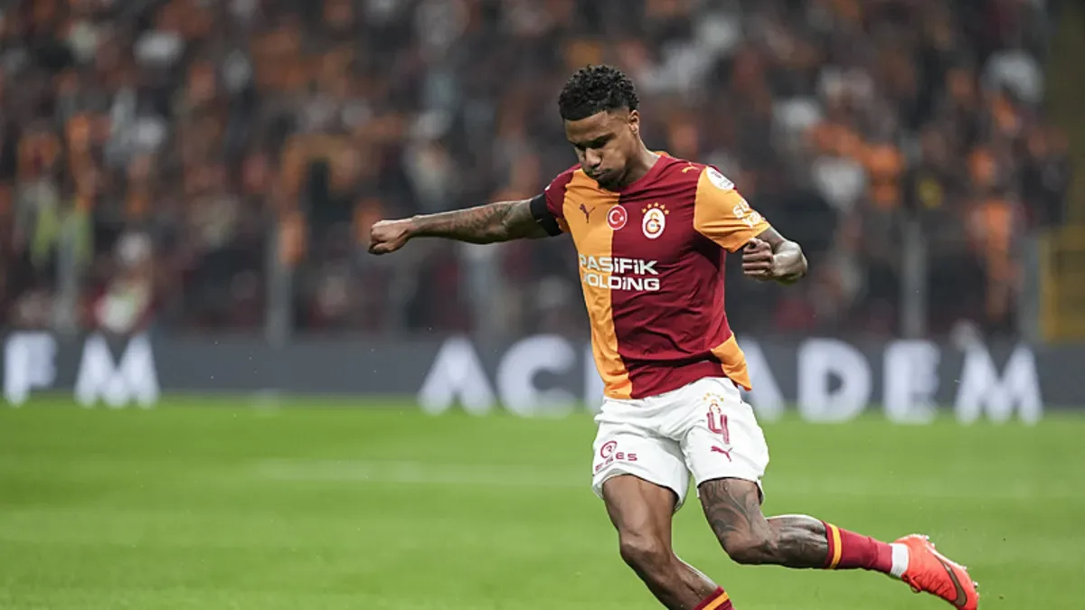 Ismail Jakobs: Barcelona maçı harika olacak, stadyumumuz yanacak