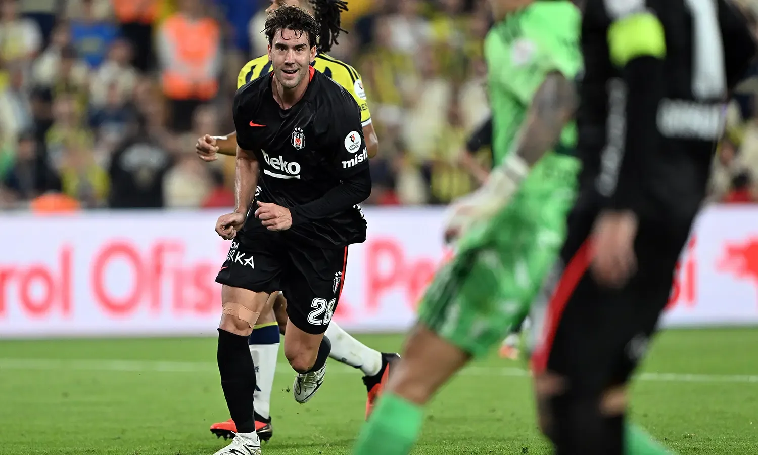 Dusan Vlahovic, Fenerbahçe derbisindeki tartışma nedeniyle PFDK’ye sevk edildi