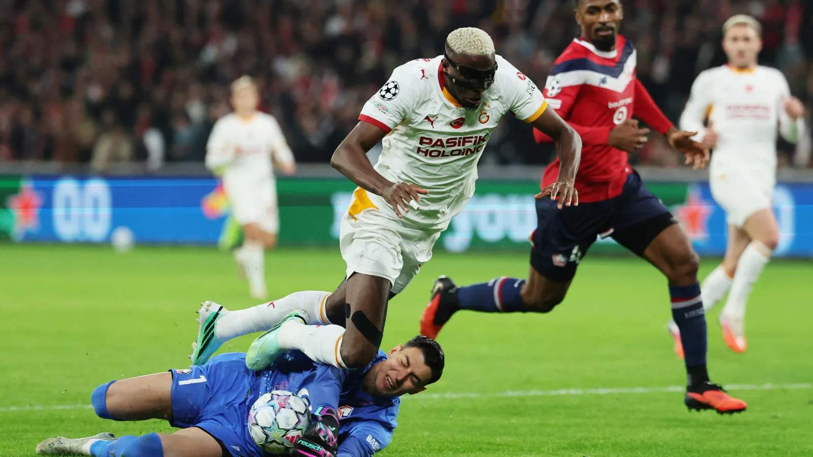 Galatasaray’ın Lille karşısında kazandığı penaltı VAR incelemesiyle iptal edildi
