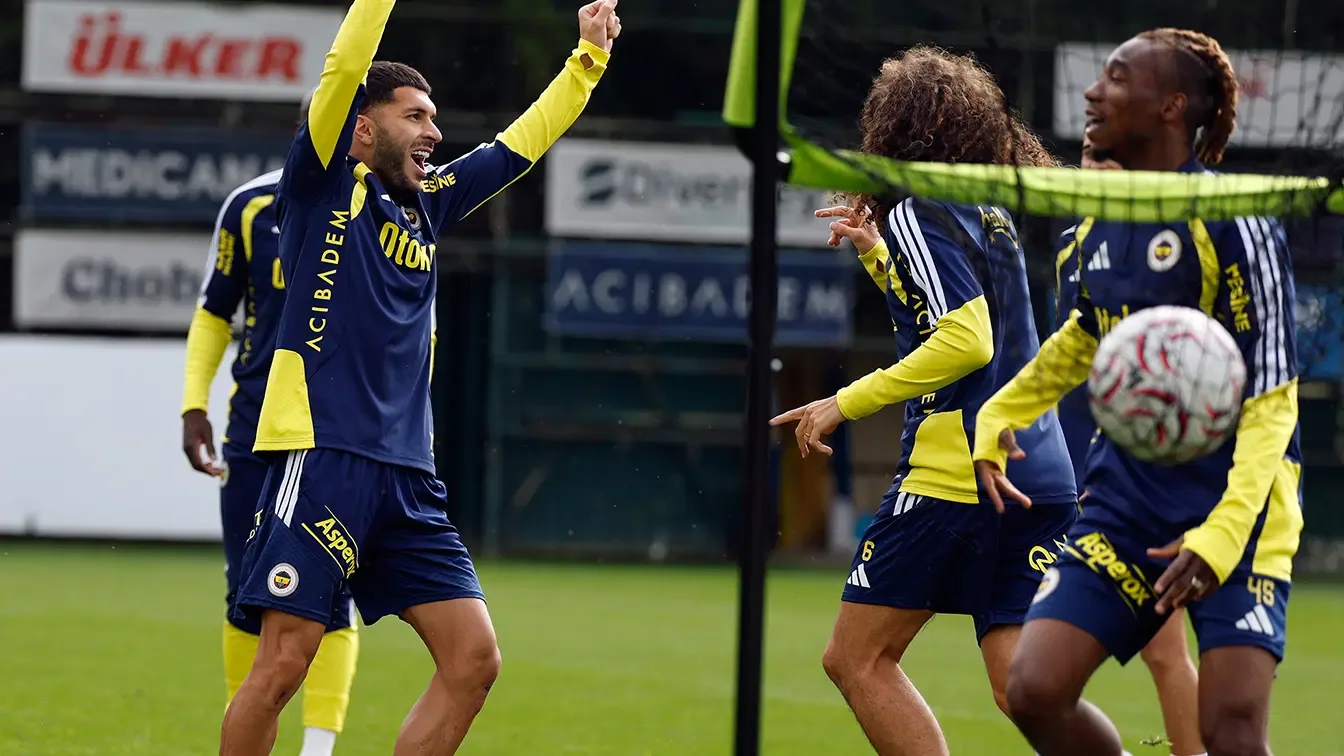 Fenerbahçe, Galatasaray derbisinin hazırlıklarını sürdürdü