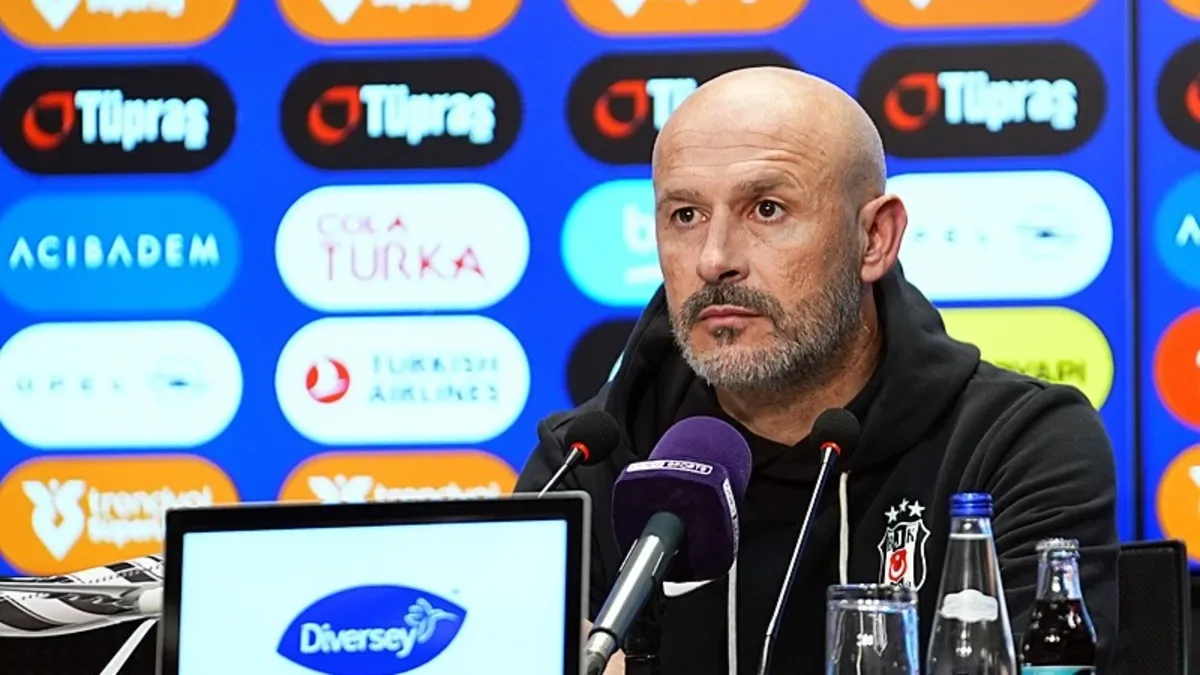Vincenzo Italiano’dan Orkun Kökçü ve Vaclav Cerny hakkında açıklama!