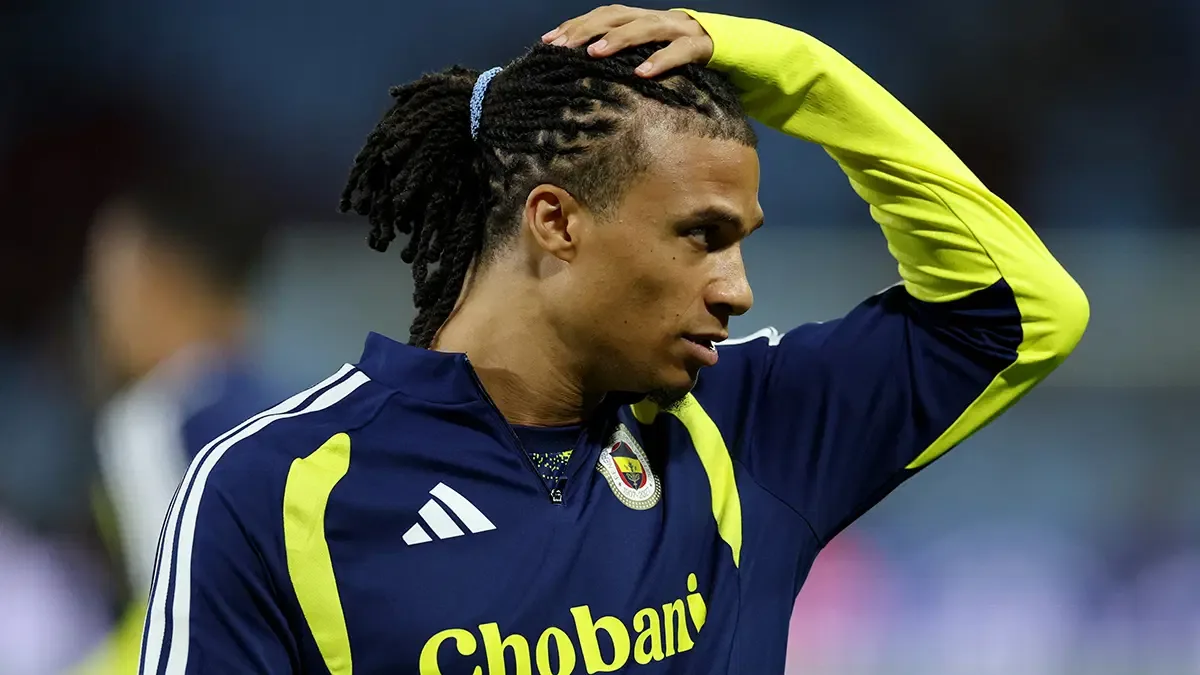 Ve Fenerbahçe Ake'nin MR sonucunu açıkladı! Sahalardan ne kadar uzak kalacak?