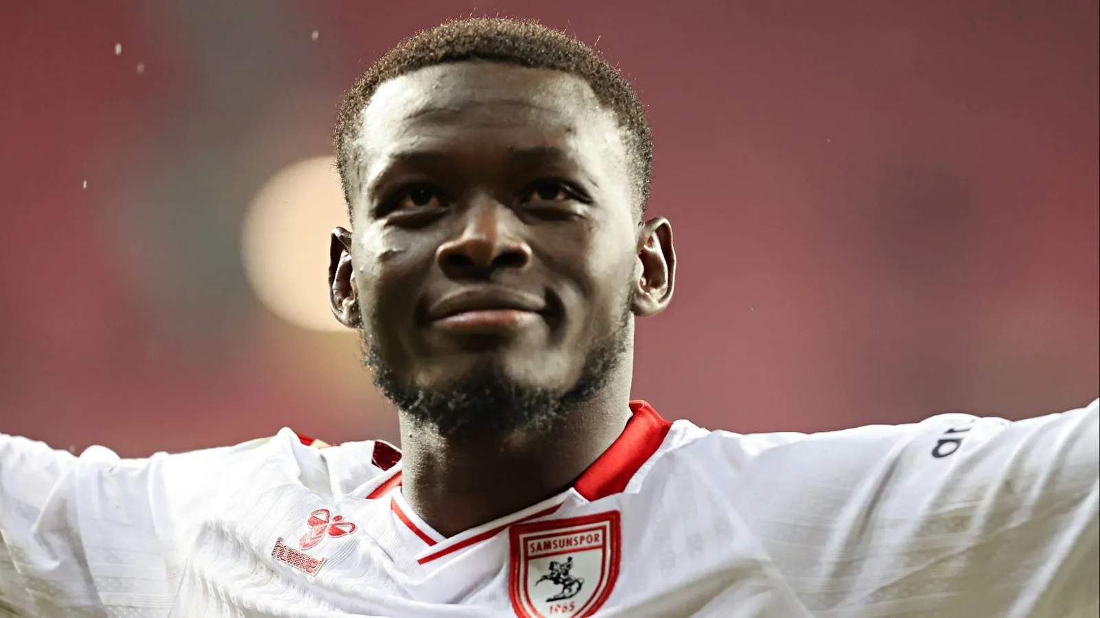 Olympiakos, Samsunspor'un golcüsü Marius Mouandilmadji için görüşmelere başladı