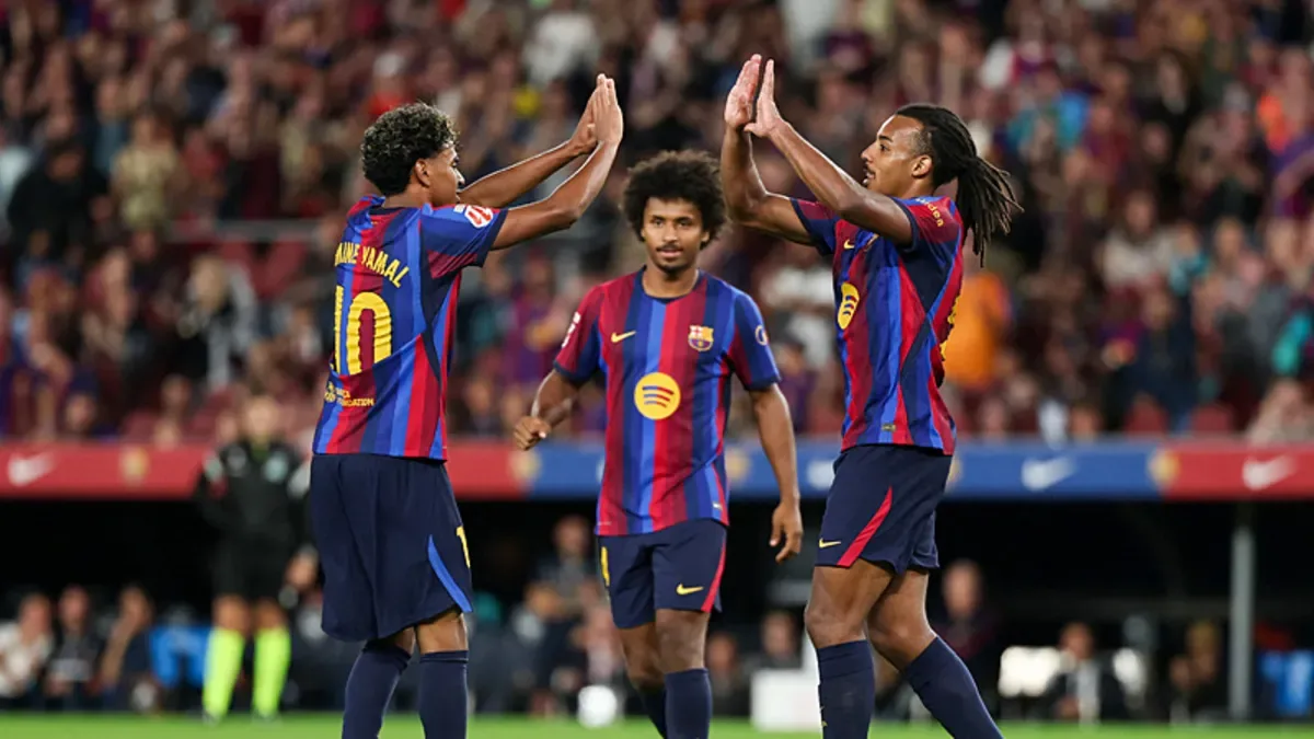 Barcelona’dan Galatasaray maçı öncesi İstanbul paylaşımı: “Geldik”