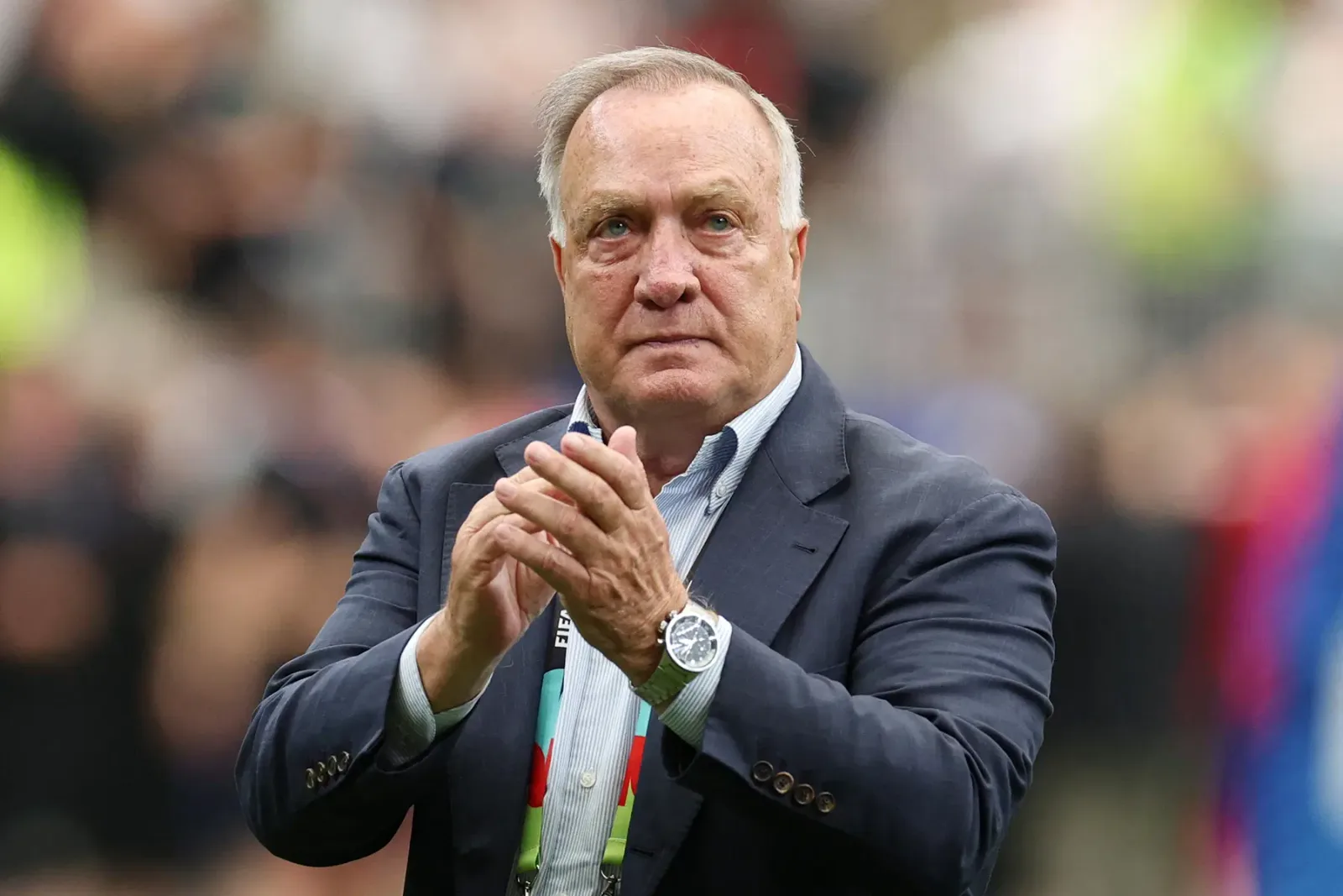 Curaçao, Dick Advocaat’ın sözleşmesini uzattı