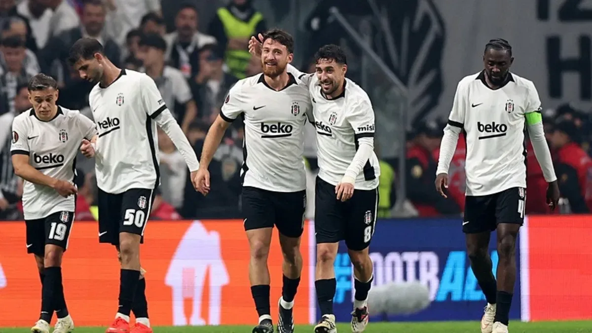 Salih Özcan’dan klas asist