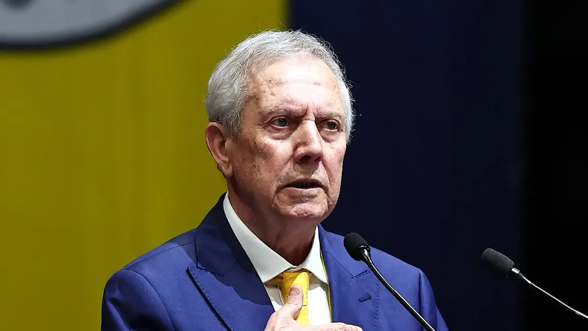 Fenerbahçe’nin altyapı için anlaştığı Chris van Puyvelde, Çin Futbol Federasyonu ile 3 yıllık sözleşme imzaladı