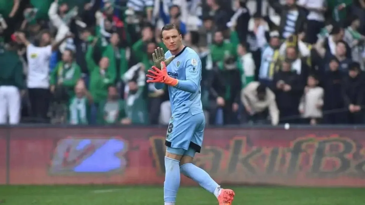 Bursaspor'da Kerem Matışlı'nın sözleşmesi 2029'a kadar uzadı