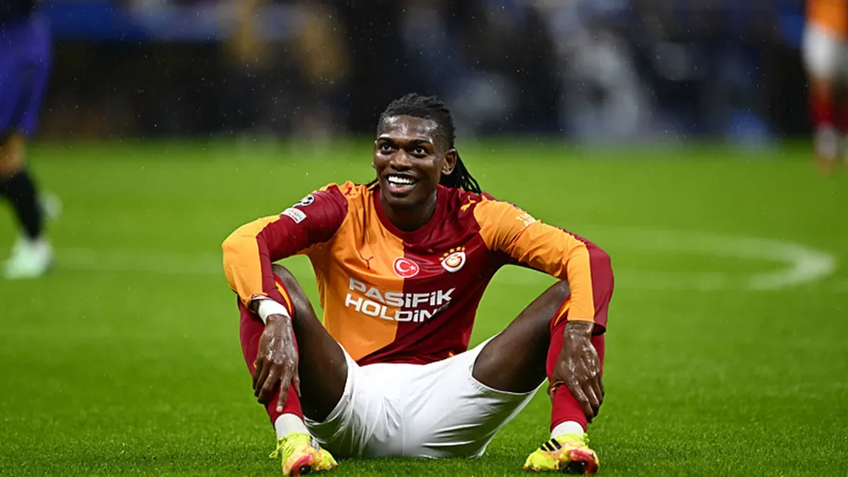 Galatasaray'da Rafael Leao taraftarları hayrete düşürdü!