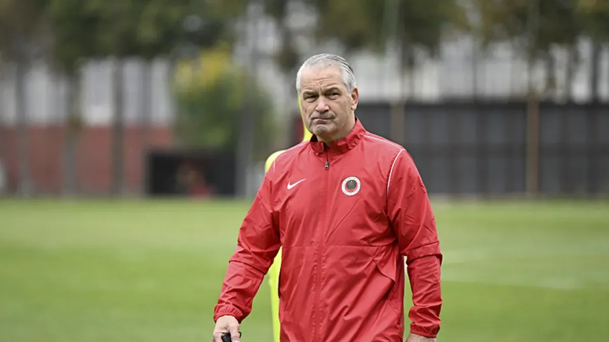 Bernd Storck: Galatasaray’a karşı iyi bir çözüm bulacağımıza inanıyorum
