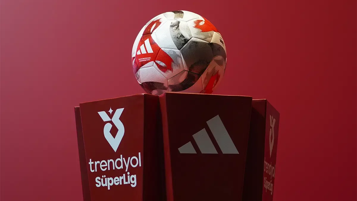 Trendyol Süper Lig'de gol krallığı yarışı: Vedat Muriqi, Gift Orban ve Mohamed Salah zirvede