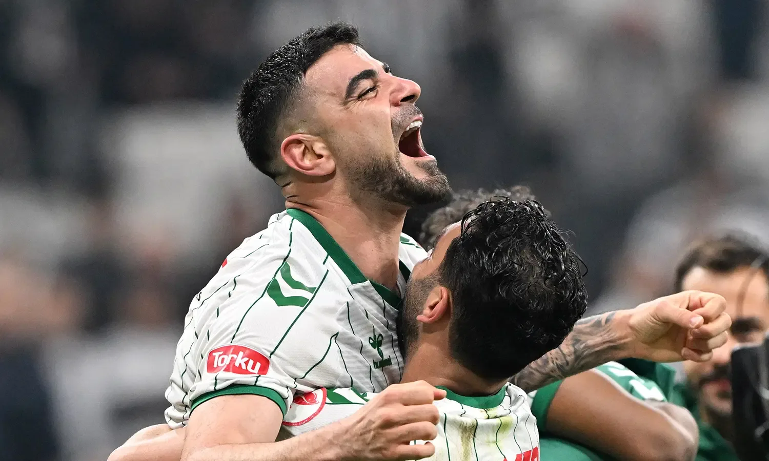 Konyaspor’da Adil Demirbağ’ın sağ diz ön çapraz bağında yırtık tespit edildi