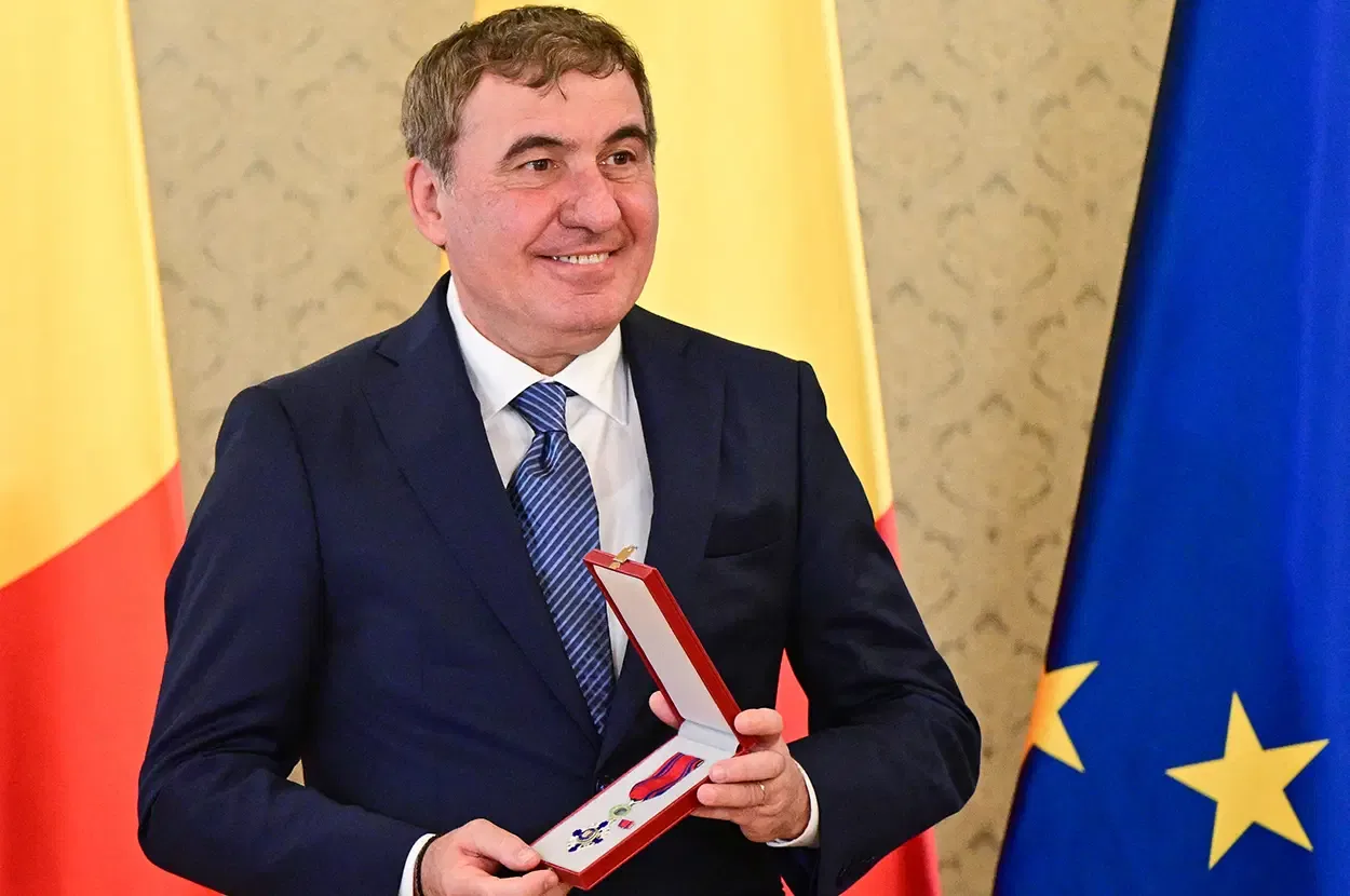 Gheorghe Hagi, Galatasaray’ın 121. kuruluş yılını kutladı