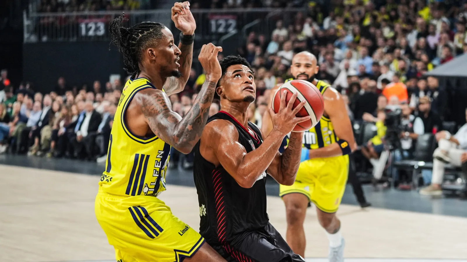 Fenerbahçe, Beşiktaş’ı yenerek Cumhurbaşkanlığı Kupası’nı 9. kez kazandı