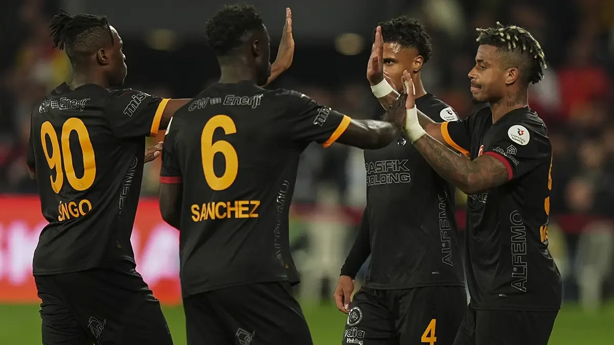 Galatasaray'da Wilfried Singo gelişmesi: Sahalara dönmeye hazırlanıyor