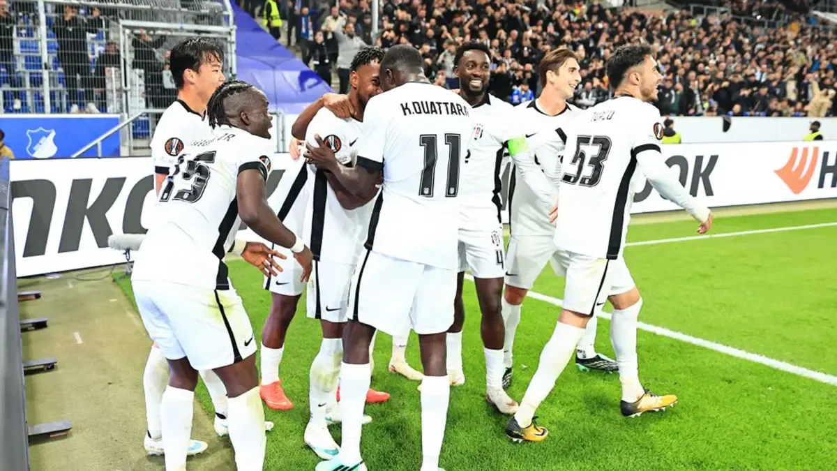 Beşiktaş - Crystal Palace (Canlı anlatım)