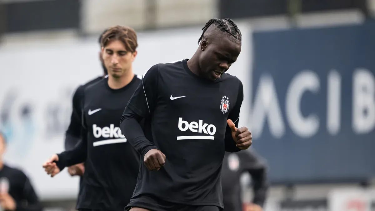 Beşiktaş'ta Junior Olaitan’a teklif yolda! Transfer bedeli...